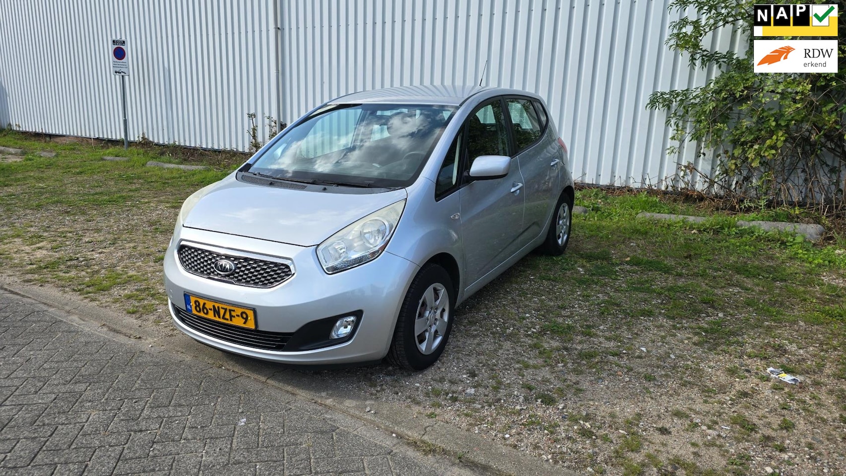 Kia Venga - 1.4 CVVT X-tra 1.4 CVVT X-tra - AutoWereld.nl