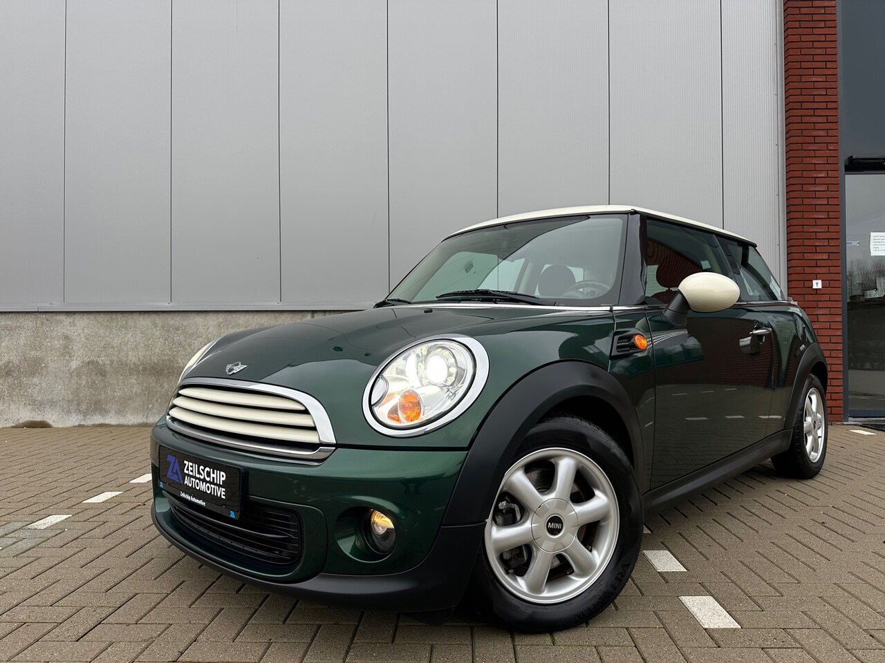 MINI One - Mini 1.6 MINIMALIST Business Line Sport Pakket | Xenon|Nap| - AutoWereld.nl