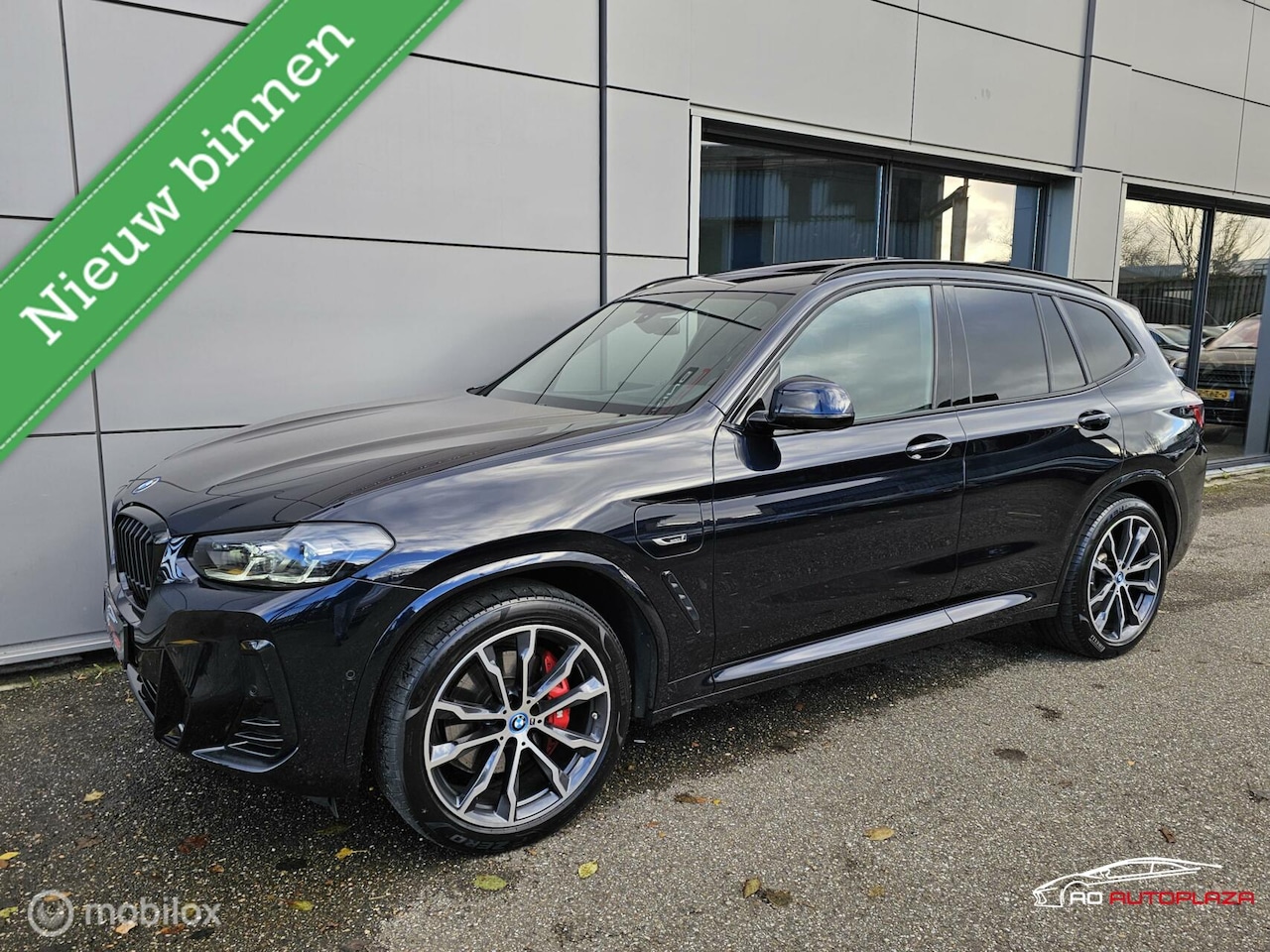 BMW X3 - xDrive30e Facelift M-Sport Panorama/HUD/Trekhaak/Memory - AutoWereld.nl