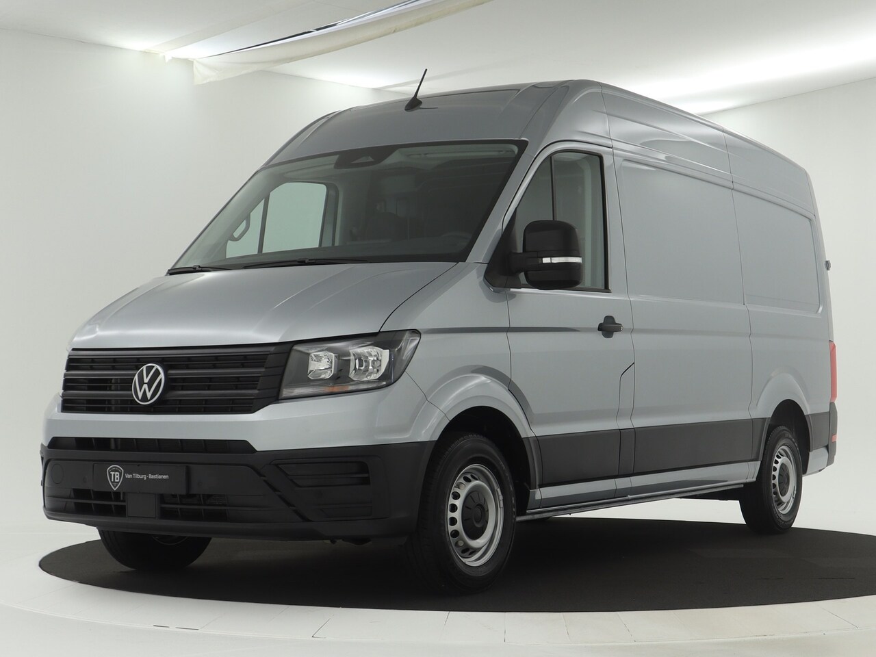 Volkswagen Crafter - 2.0 TDI 103kW 140PK GVW 3.5T L3H3 WB 3640 mm Trendline vraag naar de voorwaarden - AutoWereld.nl