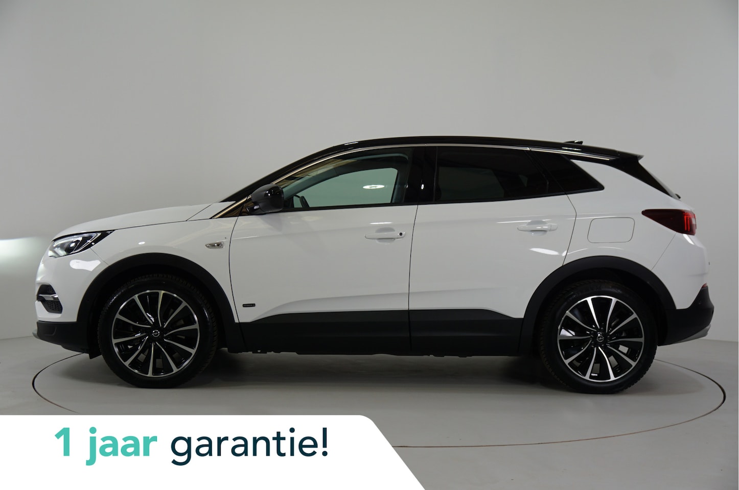 Opel Grandland X - 1.6 Turbo Hybrid4 Innovation 300pk | Leer | Camera  | Stl. verw. | Dodehoek | Navi | - AutoWereld.nl