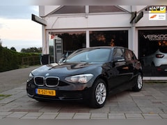 BMW 1-serie - 116i High Executive, Navigatie , Carplay, Automaat