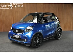 Smart Fortwo cabrio - EQ Navi Leer Camera PDC Climate Carplay JBL Cruise Stoelverwarming Stuurverwarming 16" LM