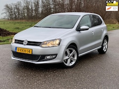 Volkswagen Polo - 1.2 TSI BlueMotion Highline / Automaat / 14.295 KM / Navigatie / Climate Control / Cruise