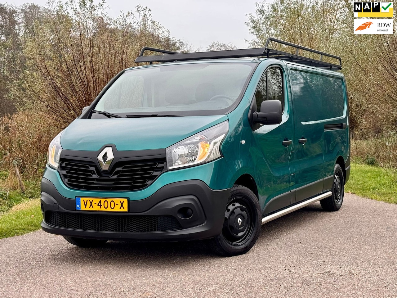 Renault Trafic - 1.6 dCi T29 L2H1 2xSchuifdeur Comfort Airco Cruise Control Bluetooth Trekhaak NAP BTW - AutoWereld.nl