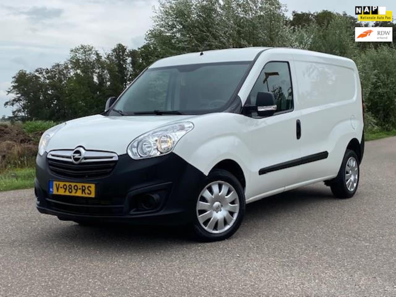 Opel Combo - 1.3 CDTi L2H1 Edition SCHUIF-DEUR AIRCO PDC NAP GOED ONDERHOUDEN - AutoWereld.nl