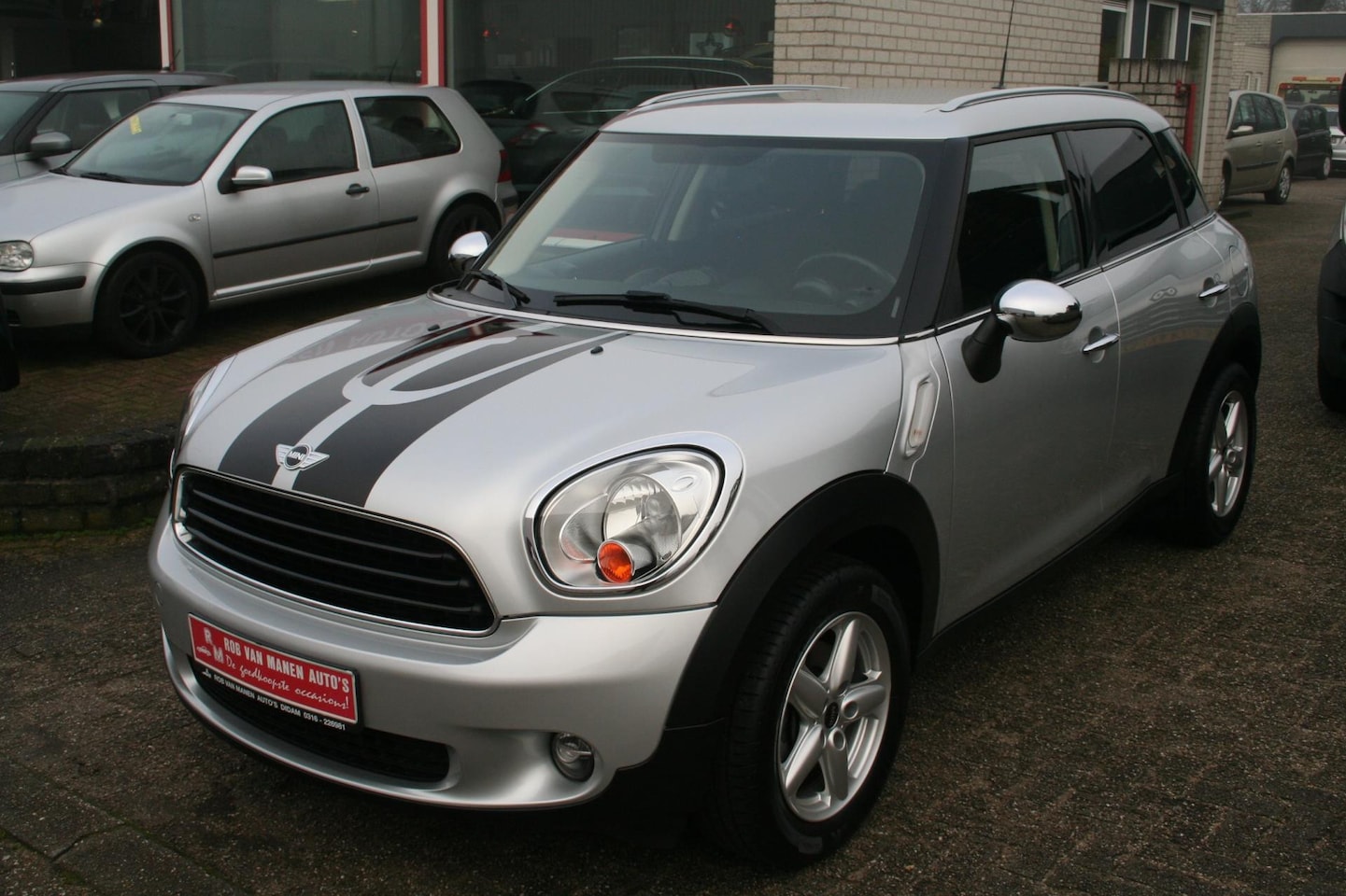 MINI Countryman - Mini 1.6 One Business Line airco, cruise,navi - AutoWereld.nl