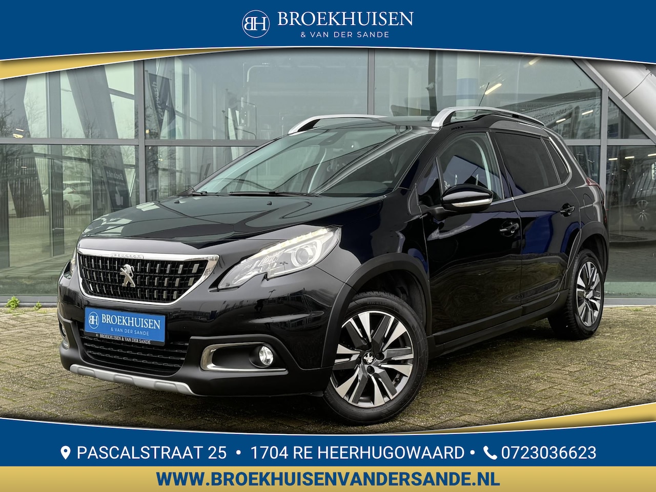 Peugeot 2008 - 1.2 PureTech Allure Automaat / Panoramadak / Navigatie - AutoWereld.nl