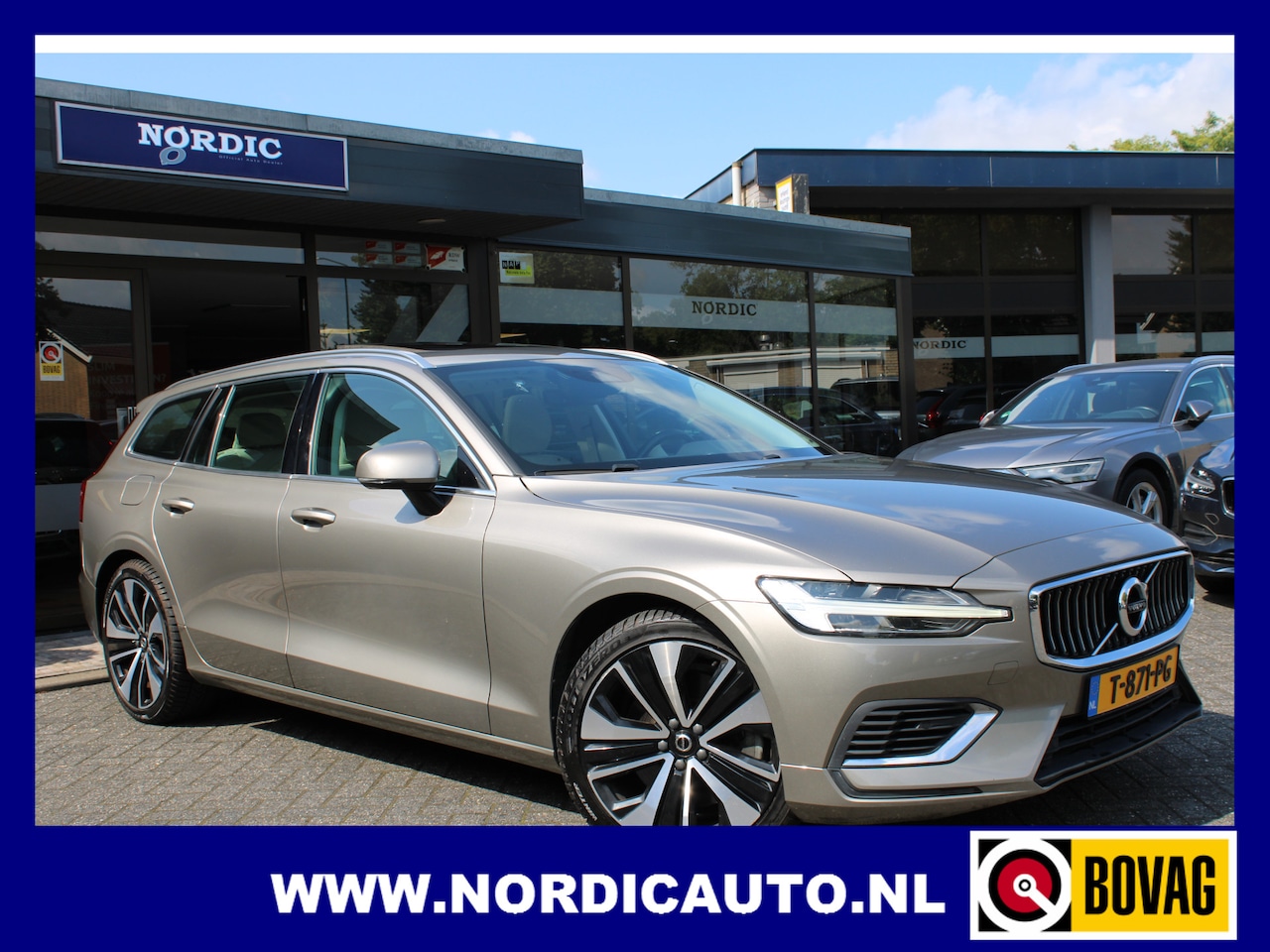 Volvo V60 - 2.0 T8 TWIN ENGINE AWD INSCRIPTION / PANORAMADAK LEDER- NAVIGATIE- ELECTRISCHE TREKHAAK - AutoWereld.nl