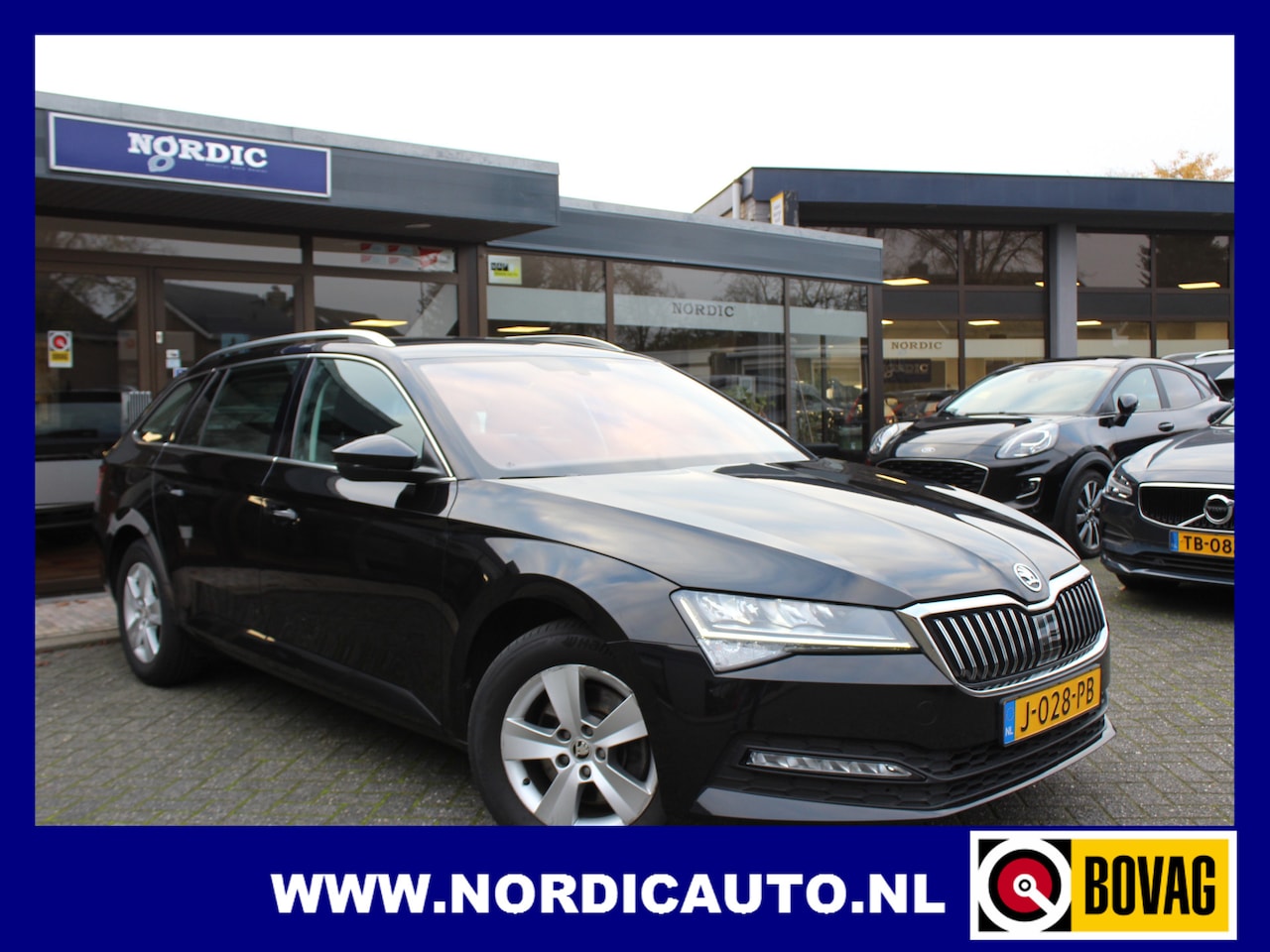 Skoda Superb Combi - 1.5 TSI DSG BUSINESS EDITION / NAVIGATIE SYSTEEM CRUISE CONTROL - ALU DAKRAILING - AutoWereld.nl