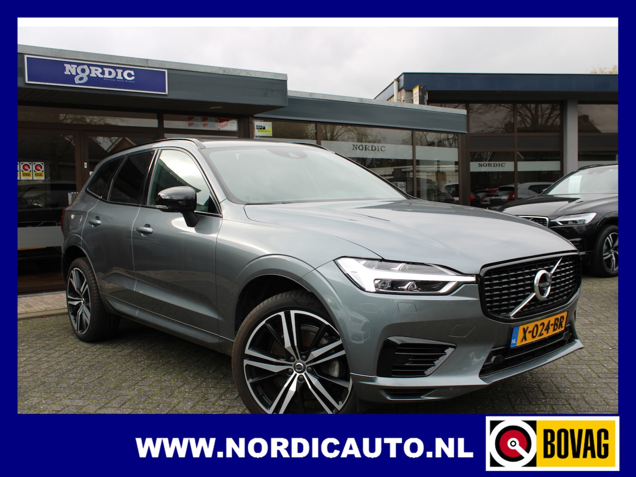 Volvo XC60 - 2.0 RECHARGE T8 AWD BLACK EDITION PANORAMADAK 360 CAM- HEAD UP- NAVI- LEDER- ELECTR. TREKH - AutoWereld.nl