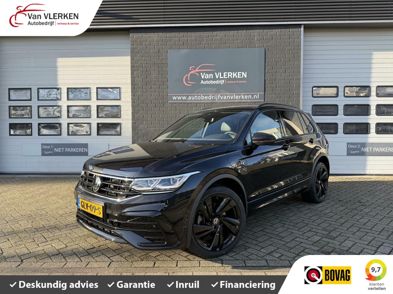 Volkswagen Tiguan - 1.4 TSI eHybrid R-Line LEER PANORAMADAK - AutoWereld.nl