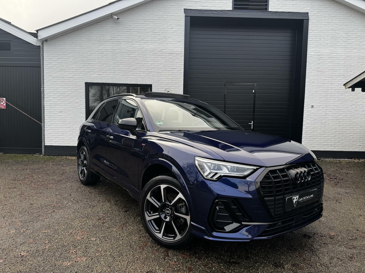 Audi Q3 - 35 TFSI S-Line Black Ed. Pano ACC Matrix Trekhaak - AutoWereld.nl