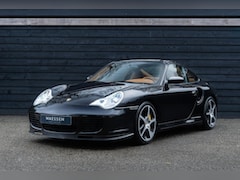 Porsche 911 - 3.6 Turbo Executive - PCCB - EU-car - Eerste lak