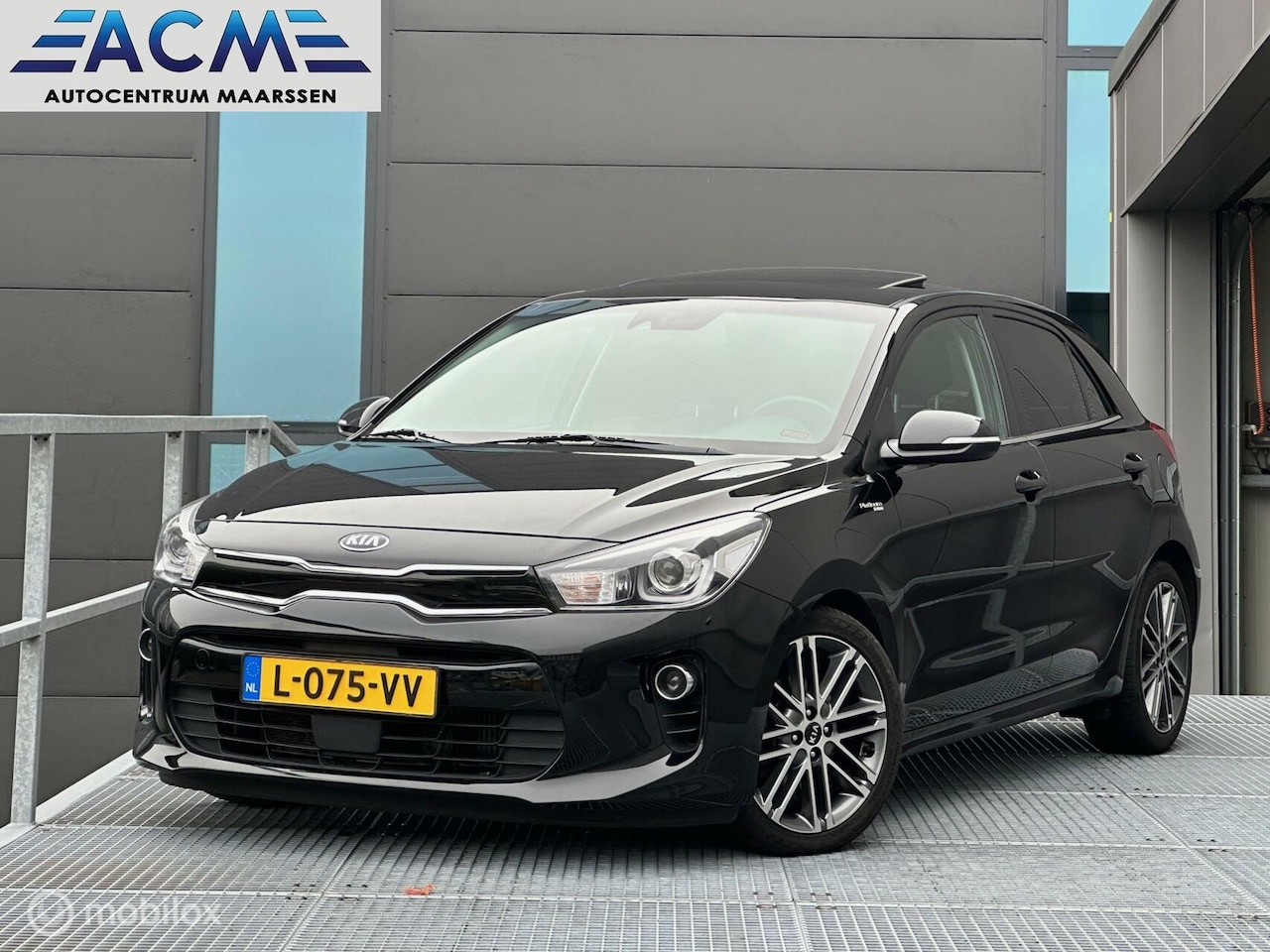 Kia Rio - 1.0 TGDI Paltinum Edition - AutoWereld.nl