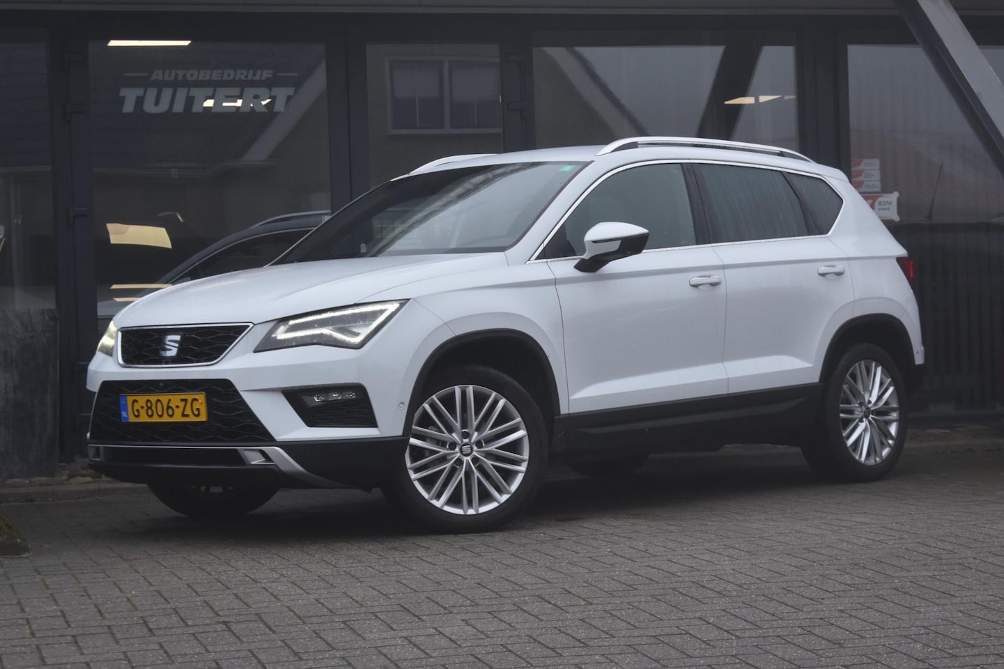 Seat Ateca - 1.5 TSI | TREKHAAK | BEATS | CAMERA | SFEERVERLICHTING | APPLE CARPLAY | ANDROID AUTO - AutoWereld.nl