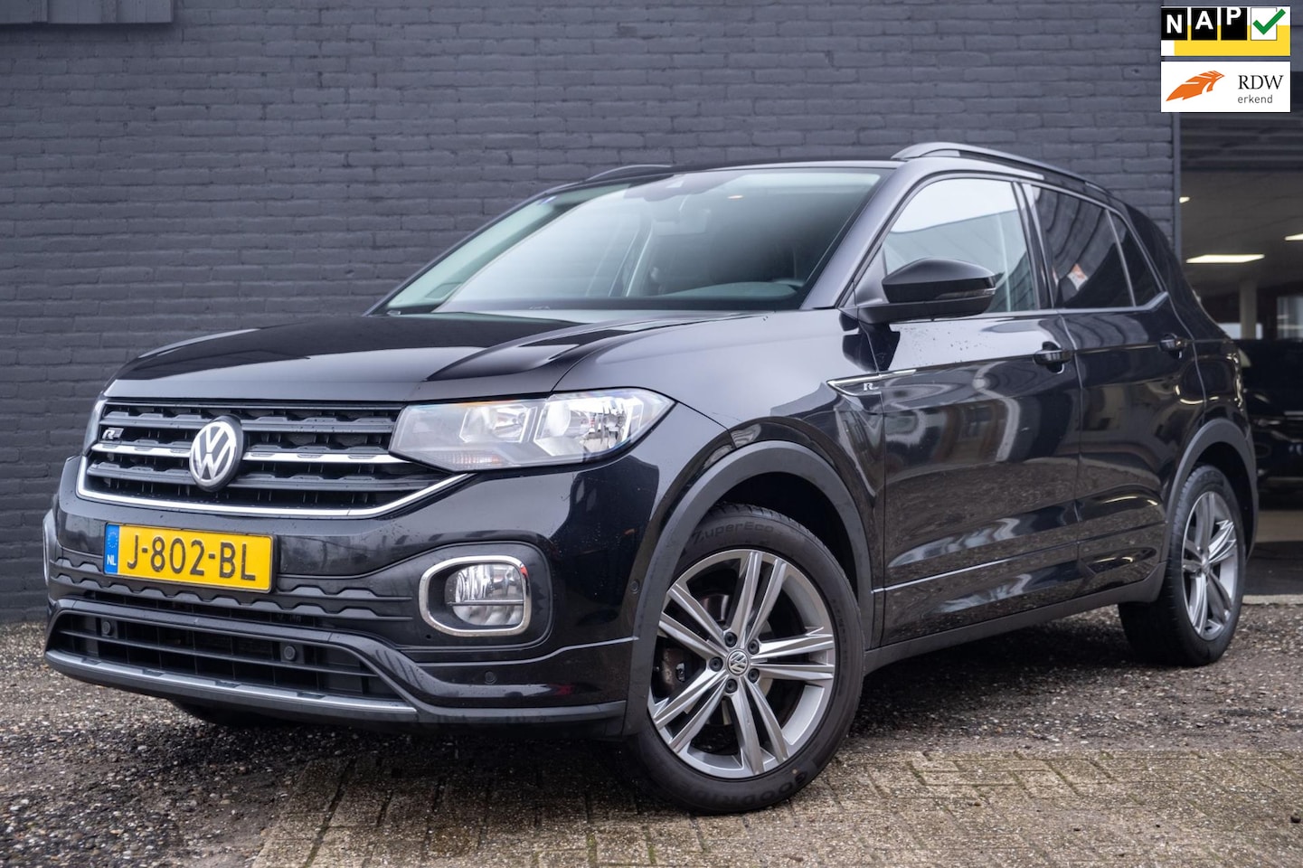 Volkswagen T-Cross - 1.0 TSI R-line | Carplay | ACC | Lane assist - AutoWereld.nl