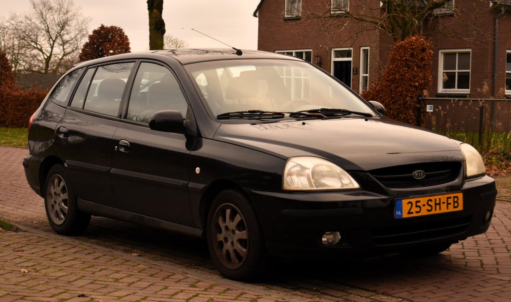 Kia Rio - 1.5 X-treme 5 DEURS MET AIRCO, ELEC. RAMEN EN MEER! - AutoWereld.nl