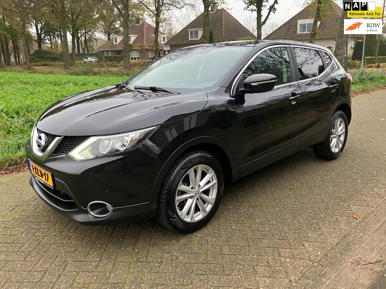 Nissan Qashqai - 1.2 Premier Edition Navigatie Airco! APK 12Juni 2025 ZEER MOOI - AutoWereld.nl