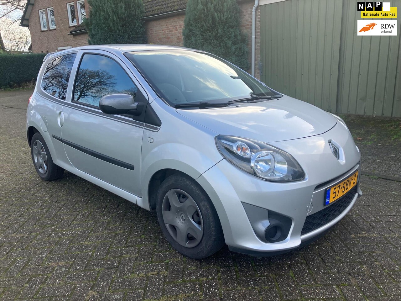 Renault Twingo - 1.2-16V Collection Airco! APK 28 Nov 2025 ZEER MOOI - AutoWereld.nl