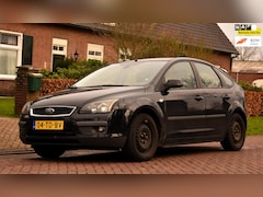 Ford Focus - 2.0-16V Rally Edition MET CRUISE CONTROL, TREKHAAK EN MEER