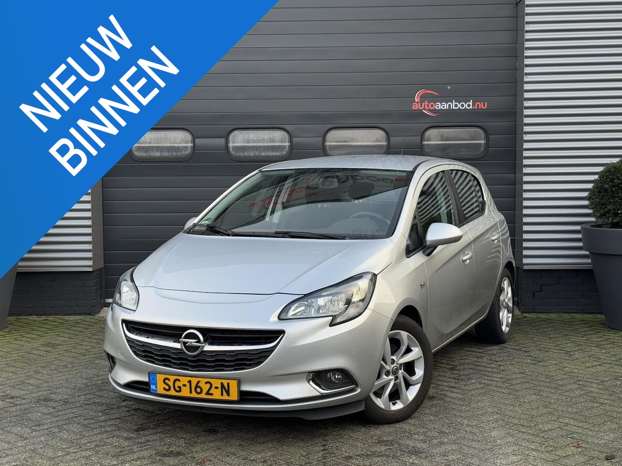 Opel Corsa - 1.3 CDTI Color Edition | Navigatie | Parkeersensoren | Airco | Lichtmetalen Velgen | Cruis - AutoWereld.nl