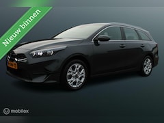 Kia Cee'd Sportswagon - Ceed 1.5 T-GDi 160 PK DynamicLine, Trekhaak, Pdc + Camera, Cruise, App connect, Full Led,