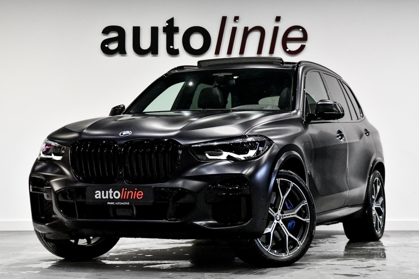 BMW X5 - XDrive45e M-Sport. Aero, Luchtv, Pano, 360, HUD, ACC, Keyless, Trekhaak, H/K, Leder, Sfeer - AutoWereld.nl