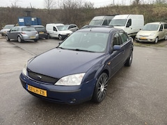 Ford Mondeo - 1.8-16V Trend