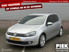 Volkswagen Golf - 1.6 TDI Highline BlueMotion