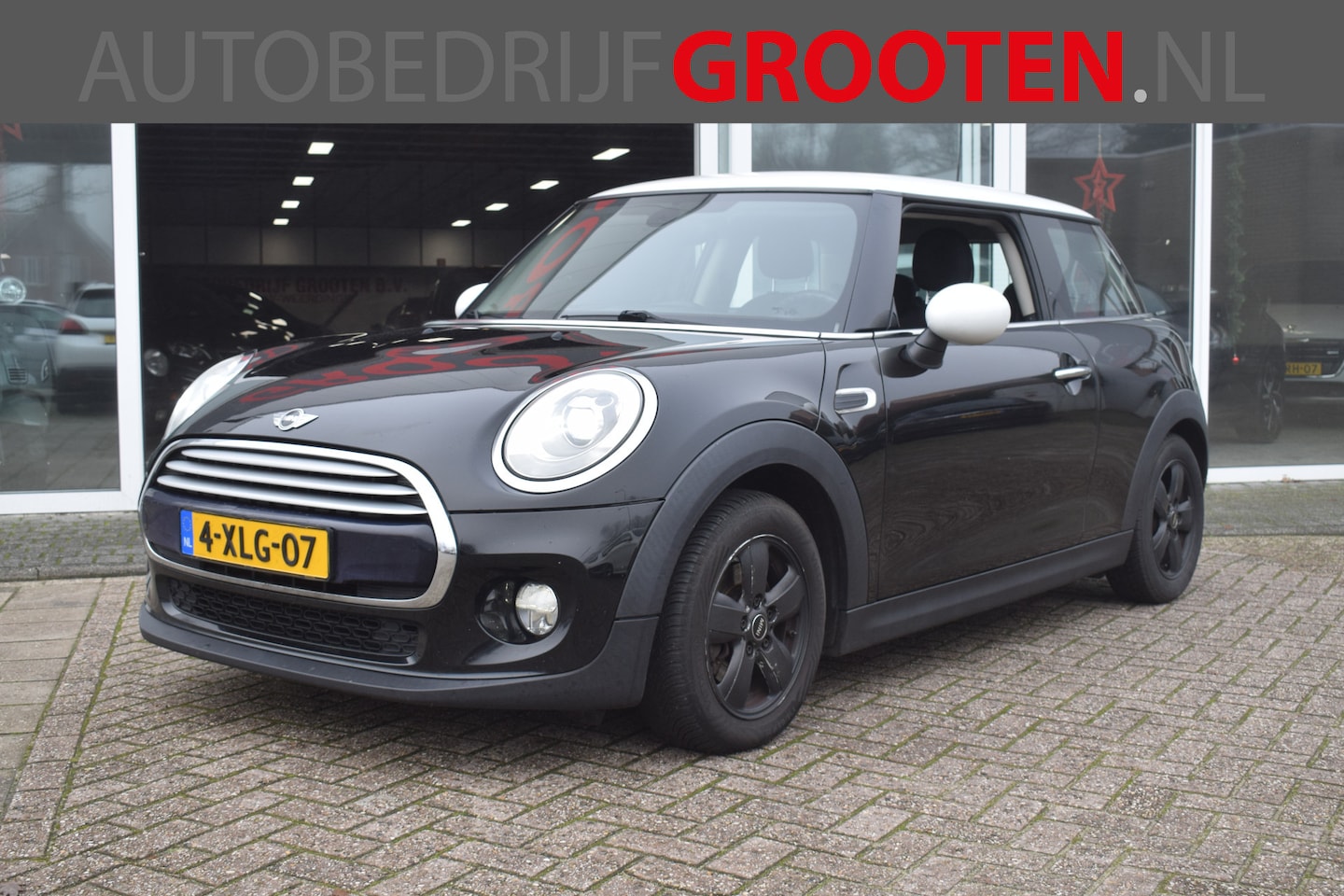 MINI Cooper - Mini 1.5 D Pepper//ECC!! - AutoWereld.nl