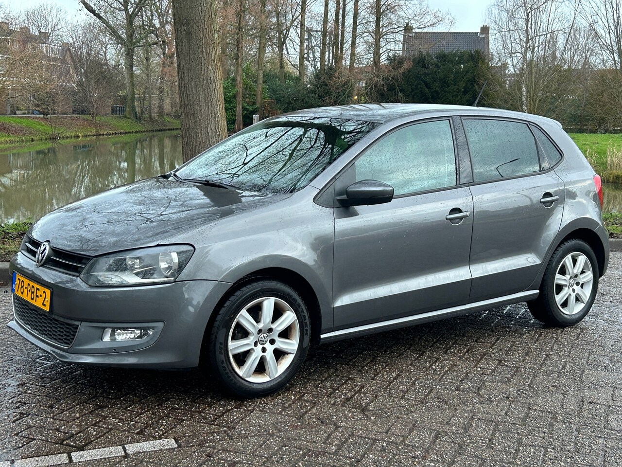 Volkswagen Polo - 1.4-16V Highline 2011 Airco! Cruise control! Nap! 5-deurs! - AutoWereld.nl