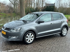 Volkswagen Polo - 1.4-16V Highline 2011 Airco Cruise control Nap 5-deurs