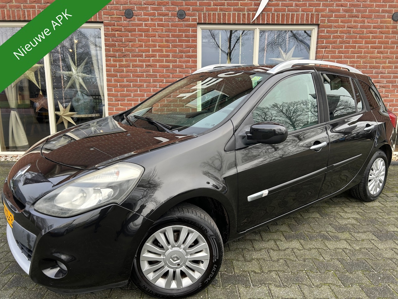 Renault Clio Estate - 1.2-16V Collection NIEUWE D-RIEM / NIEUWE APK / TREKHAAK / AIRCO / CRUISE - AutoWereld.nl