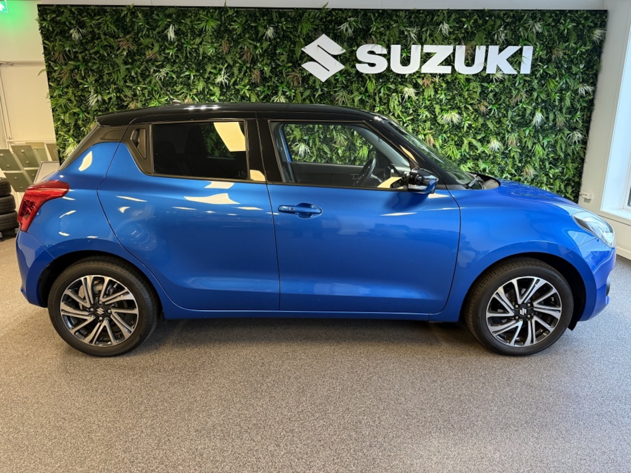 Suzuki Swift - 1.2 Style Smart Hybrid Climat 1.2 Style Smart Hybr - AutoWereld.nl