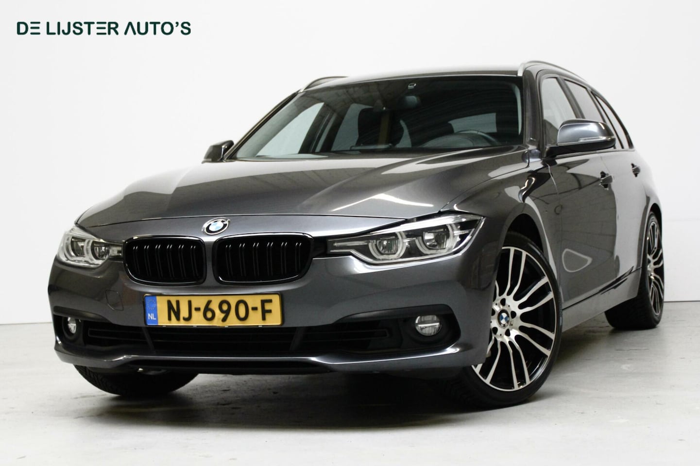 BMW 3-serie Touring - 318i Executive Sport Automaat - AutoWereld.nl