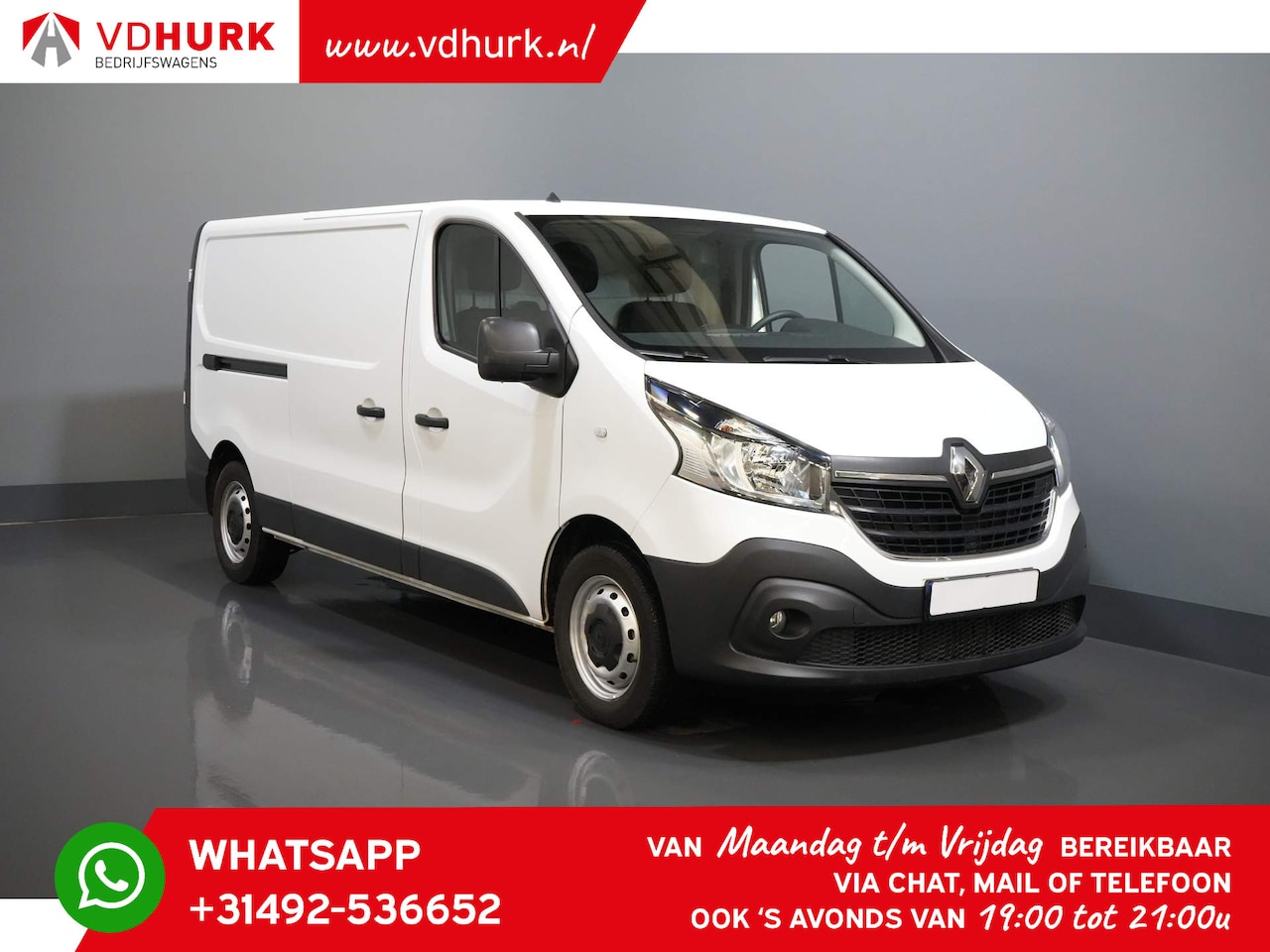 Renault Trafic - 2.0 dCi 120 pk L2 3 Pers./ Keyless/ Airco/ PDC - AutoWereld.nl