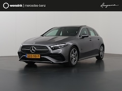 Mercedes-Benz A-klasse - 180 AMG Line | Panoramadak | Wide Screen | Sfeerverlichting | Sportstoelen | Camera | DAB