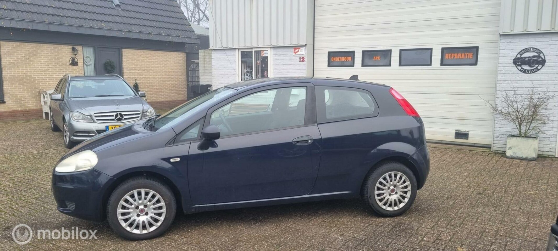 Fiat Punto - 1.2 3 drs nwe apk el ramen radio/cd airco !!!