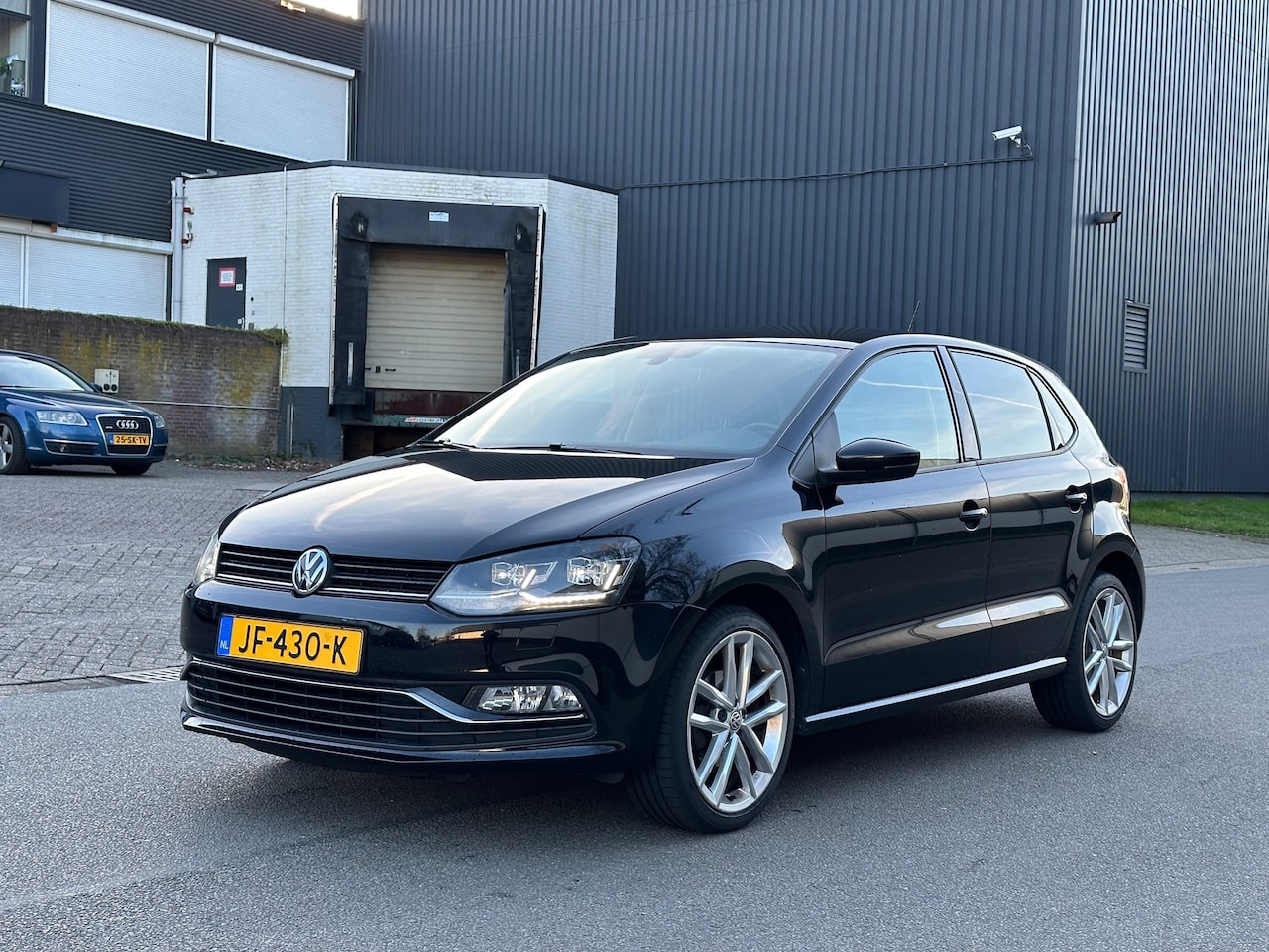 Volkswagen Polo - 1.2 TSI Highline/LED/ALCANTARA - AutoWereld.nl