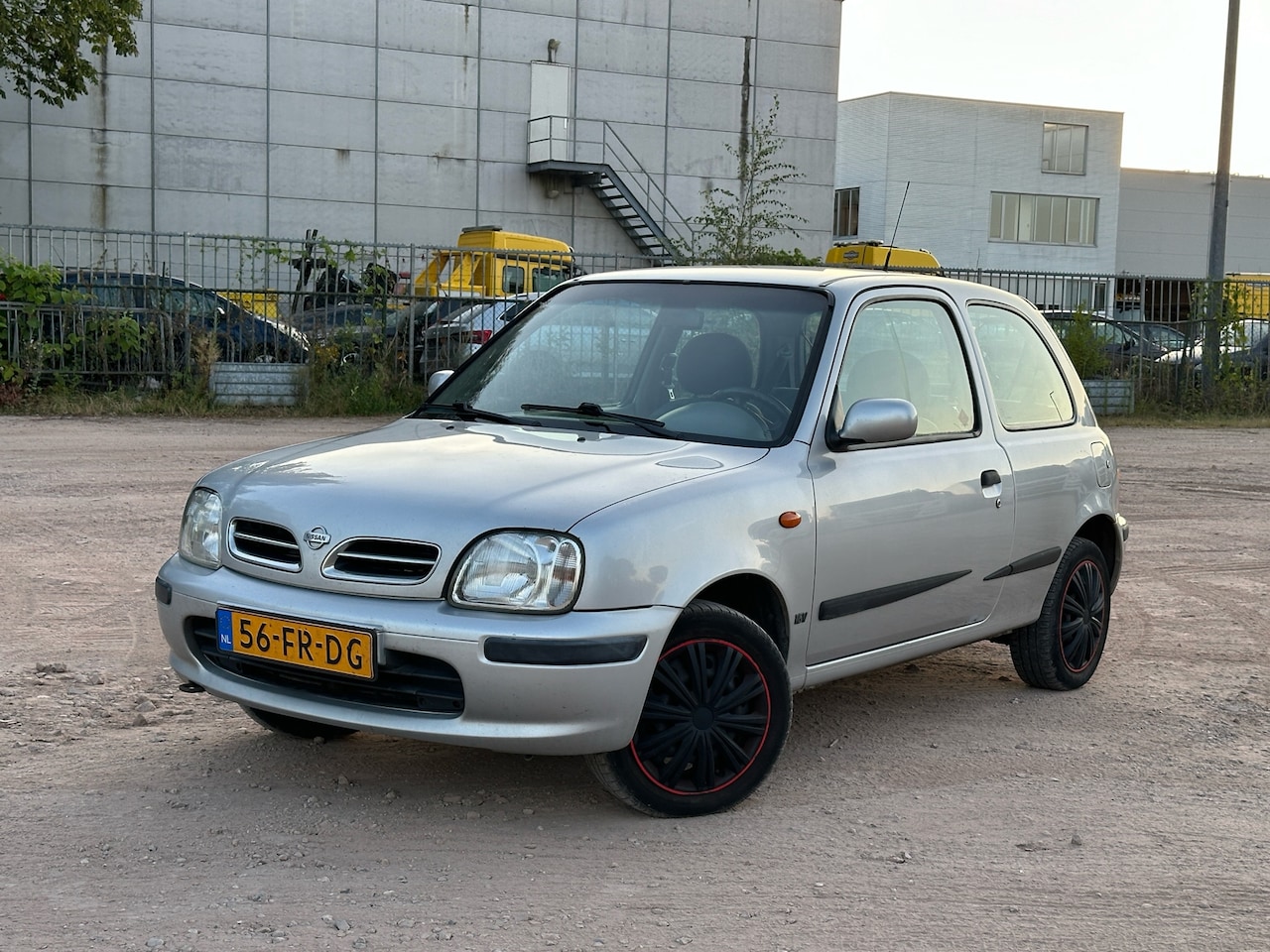 Nissan Micra - 1.0 GX 1.0 GX - AutoWereld.nl