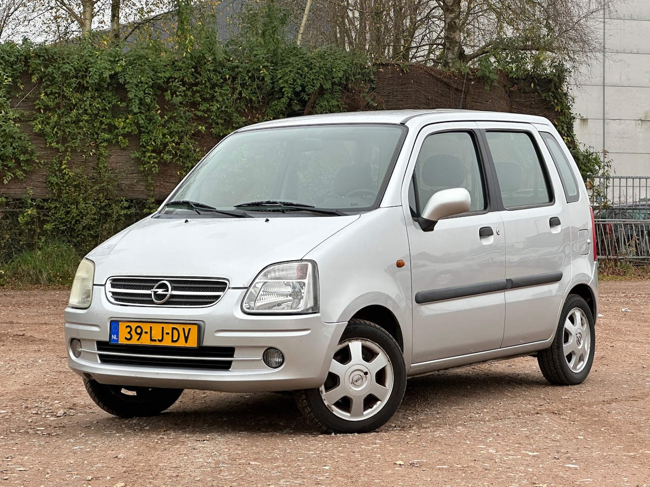 Opel Agila - 1.2-16V Elegance/HOGE INSTAP - AutoWereld.nl