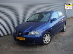 Seat Ibiza - 1.4-16V Sport Airco Elektrische Ramen Nieuwe apk