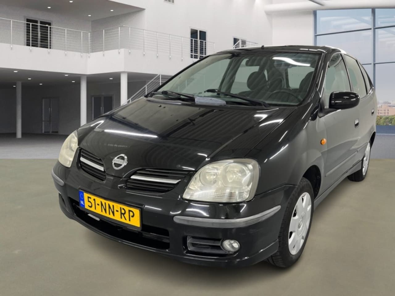 Nissan Almera Tino - 1.8/LAAG KM - AutoWereld.nl