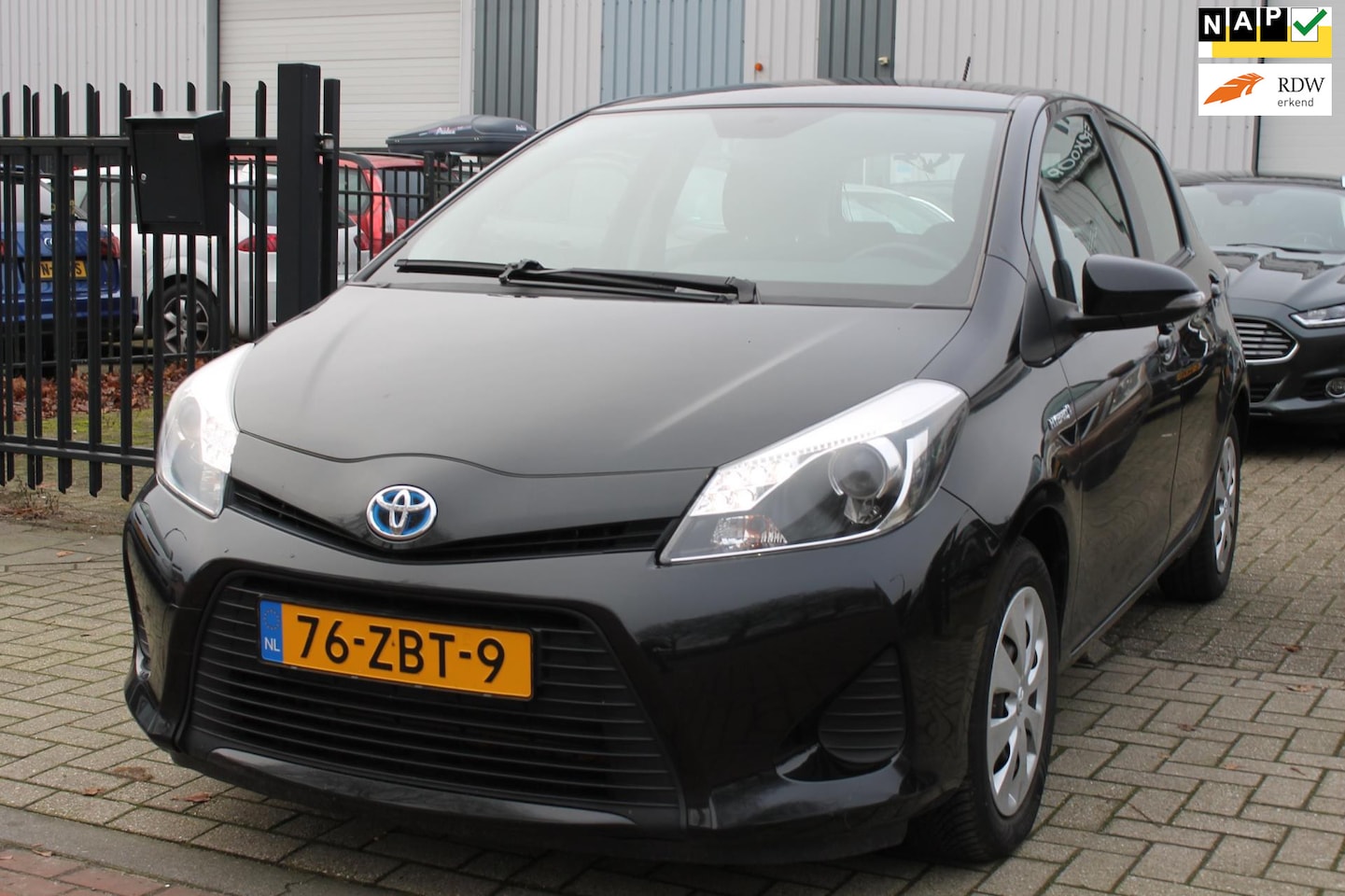 Toyota Yaris - 1.5 Full Hybrid Aspiration Clia Cruise Trekhaak! - AutoWereld.nl