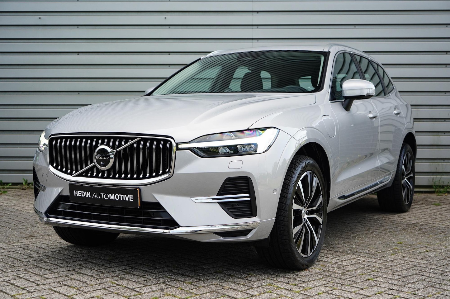 Volvo XC60 - 2.0 T6 Plug-in hybrid AWD Ultimate Bright - AutoWereld.nl