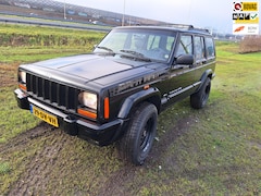 Jeep Cherokee - 4.0i Classic