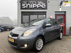 Toyota Yaris - 1.3 VVTi Dynamic 101 PK -5DRS.-6 BAK-AIRCO-LICHTMETALEN VELGEN-ORIGINEEL NEDERLANDS-108.80