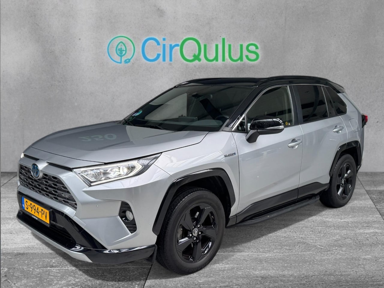 Toyota RAV4 - 2.5 Hybrid AWD Bi-Tone | Trekhaak | Navi | Camera - AutoWereld.nl