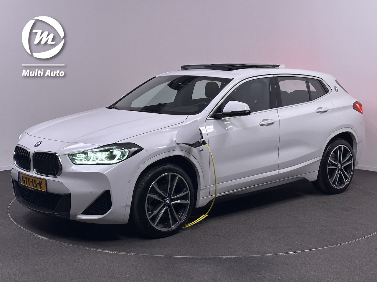 BMW X2 - xDrive25e M Sport Plug In Hybrid Dealer O.H PHEV | Panodak | Adaptive Cruise | Lederen Spo - AutoWereld.nl